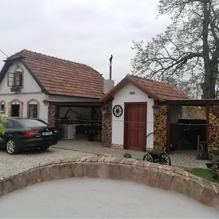 Kouzelna Chaloupka * Dyjakovice